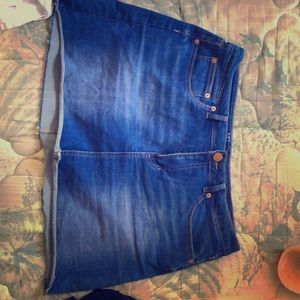 Light denim mid rise skirt